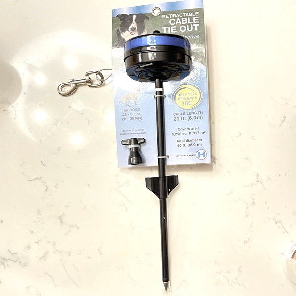 Retractable & Reflective Cable Tie Out for Dogs🐕 - Picture 1 of 5